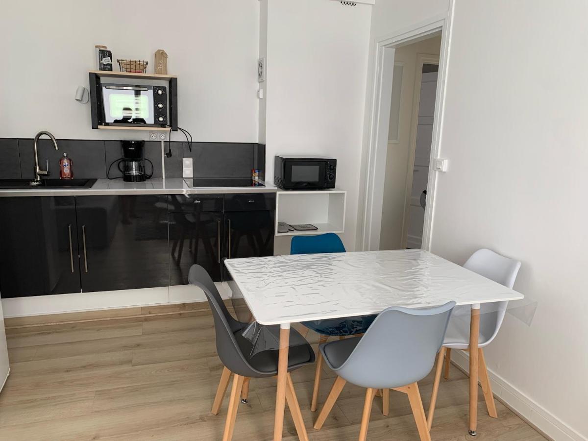 Charmant Logement A 2 Pas De La Plage Льо Портел Екстериор снимка